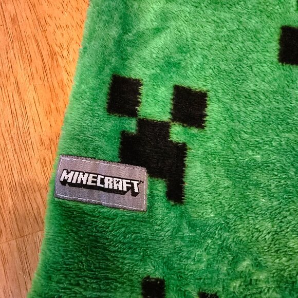 Minecraft CREEPER ROBE ~ Size 10 ~ Green Black Bathrobe Plush Fleece PJ ~ Mojang - Picture 5 of 10